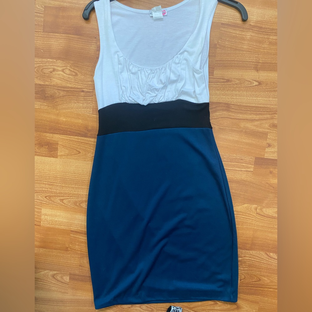 Body Central. Tank style, Business casual dress. Size small.